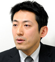 小池氏